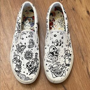 Vans U-color limited edition slip on sneakers, size 9
